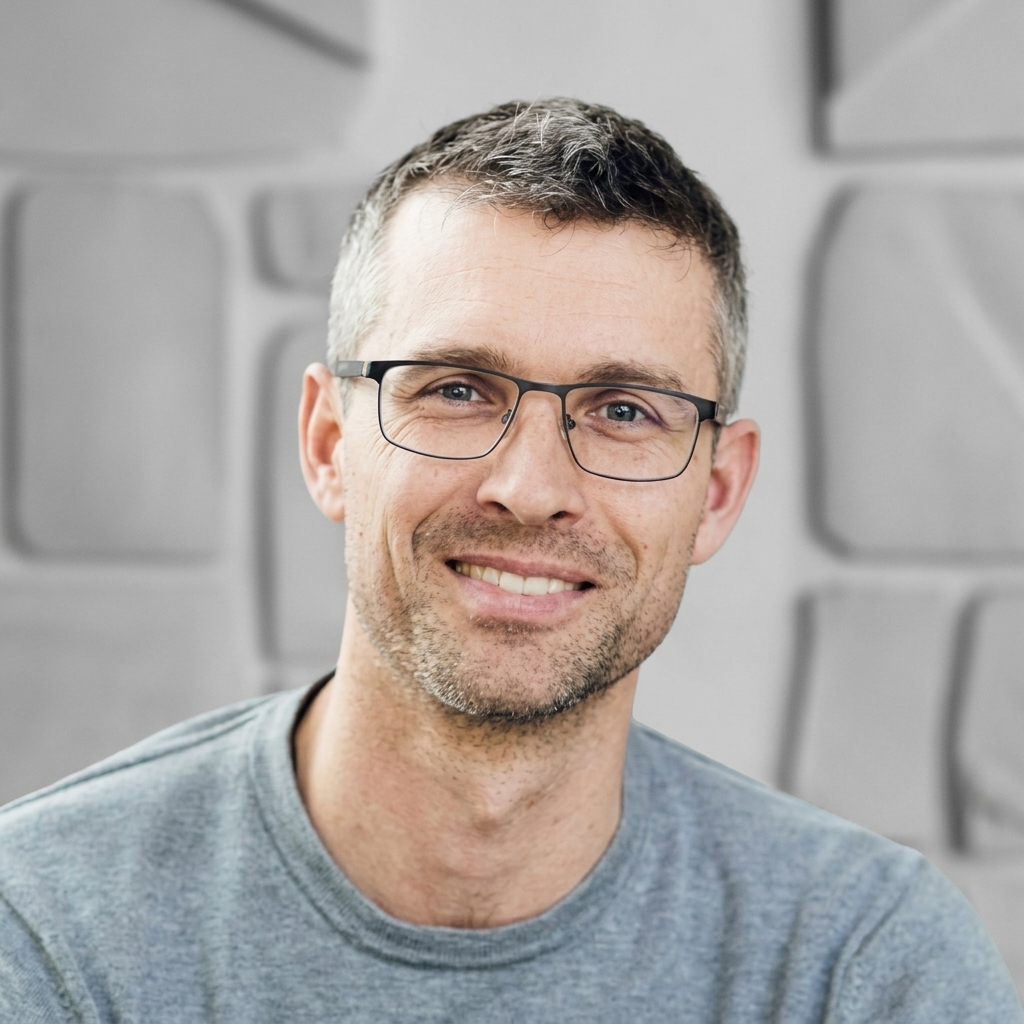 Simon Plangg